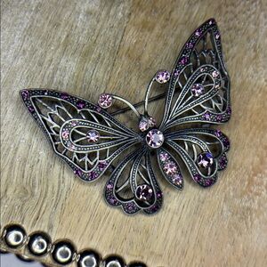 🦋 Pewter Silver Butterfly With Pink Rhinestones Brooch